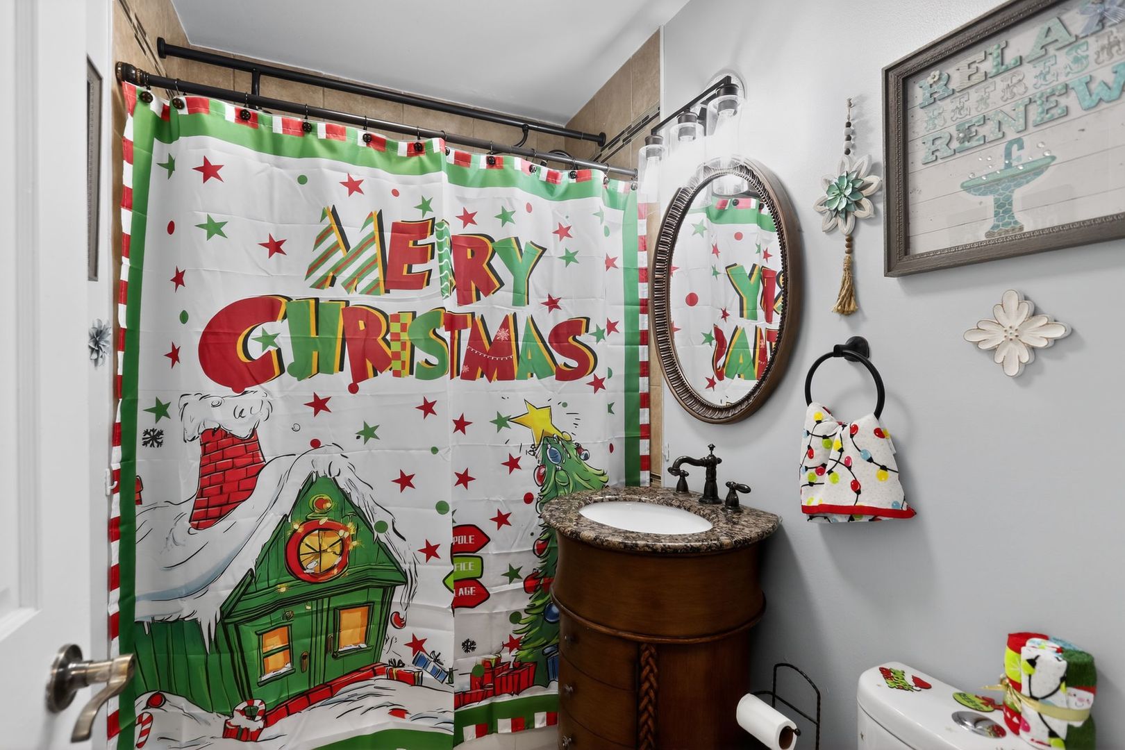 3446 West 74th Street Chicago, IL 60629 - Photo 16 of 30 kids bathroom with a baby a sink and a white bath tub