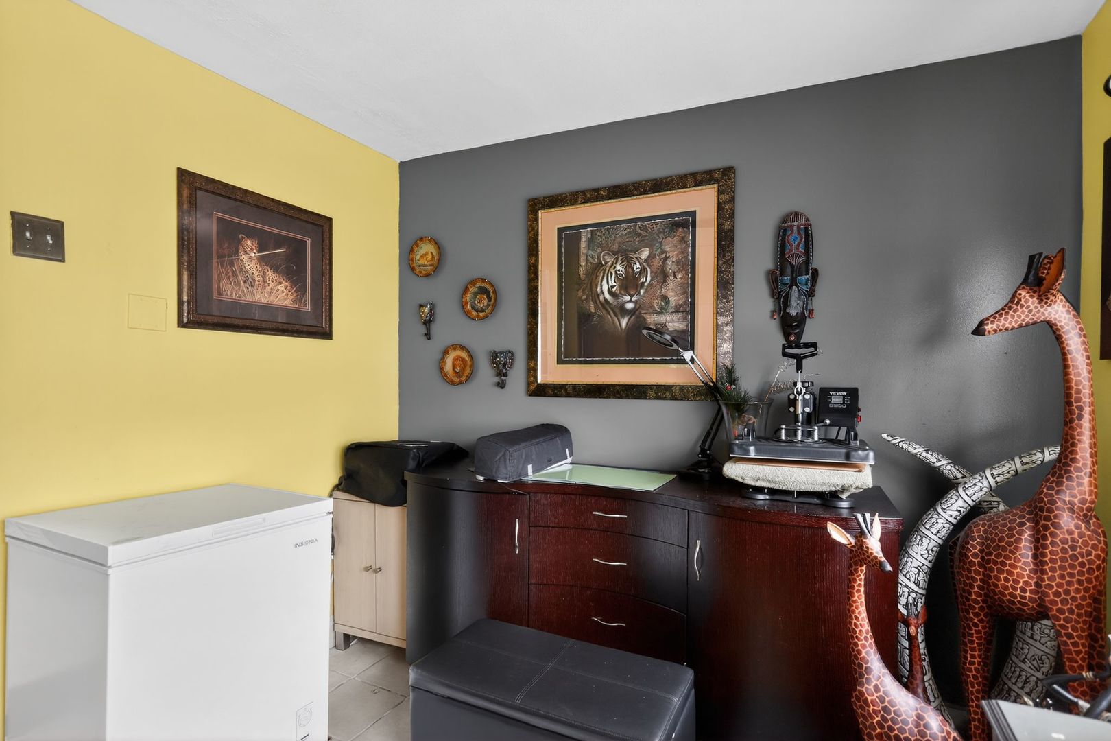 3446 West 74th Street Chicago, IL 60629 - Photo 20 of 30 a view of a workspace with furniture