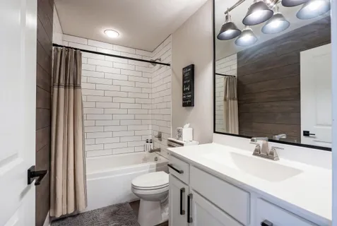 a view of washer and dryer in a utility room