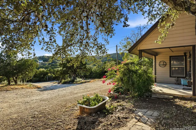 $2,100,000 | 18668 Bandera Road, Helotes, TX 78023