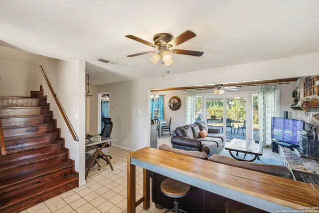 $2,100,000 | 18668 Bandera Road, Helotes, TX 78023