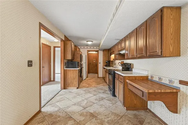 $449,000 | 16404 Covey Lane, Bonner Springs, KS 66012