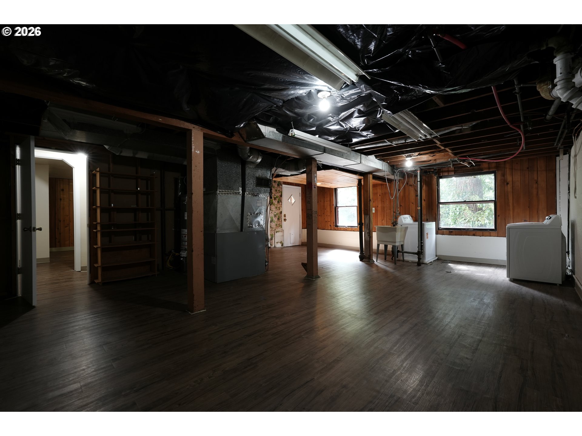 7925 Southwest 11th Avenue Portland, OR 97219 - Photo 34 of 39