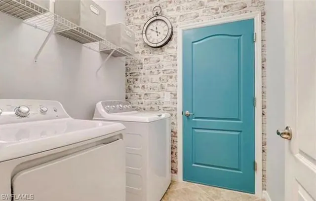 a view of a livingroom with a hallway