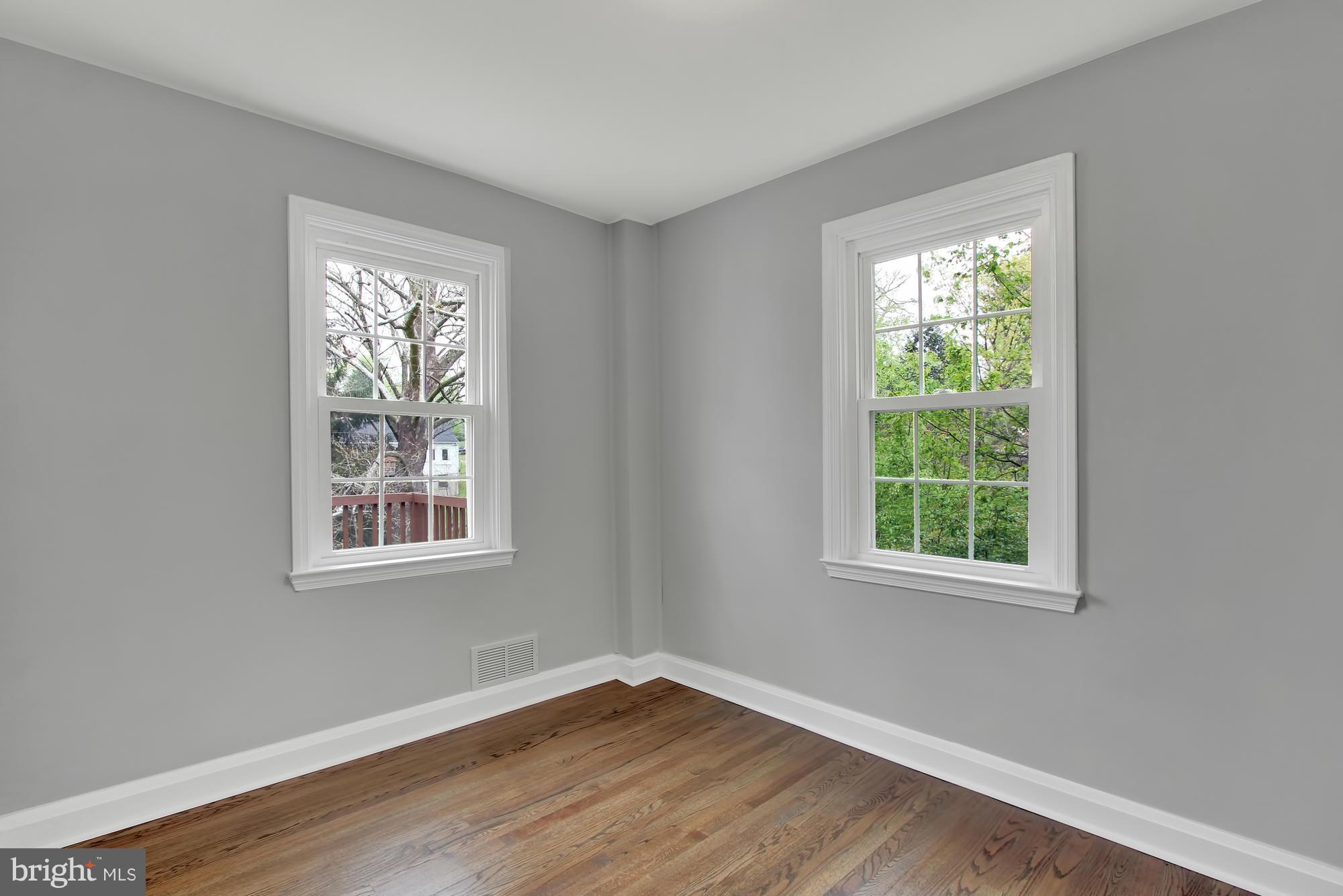 6639 Loch Hill Road Baltimore, MD 21239 - Photo 20 of 30 Bedroom