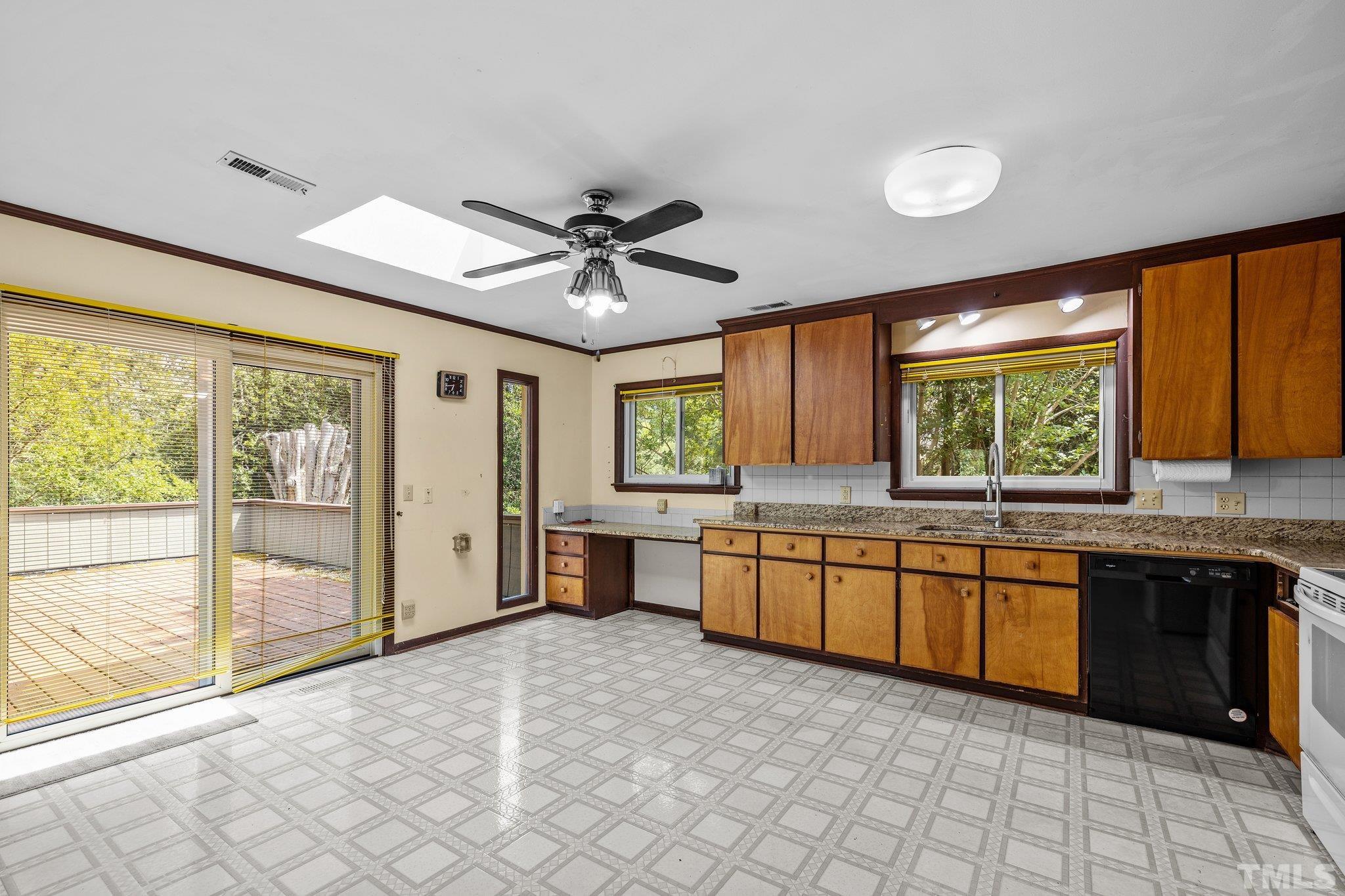 2606 Tryon Road Durham, NC 27705 - Photo 16 of 49 Gallery Image 16