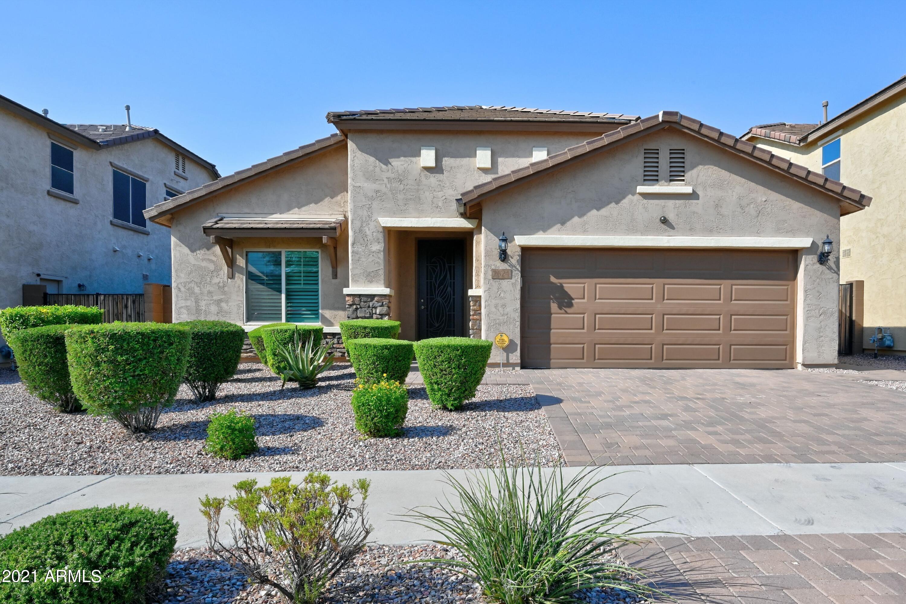 2624 West Rabjohn Road Phoenix, AZ 85085 - Photo 1 of 29 feureisen-front 2
