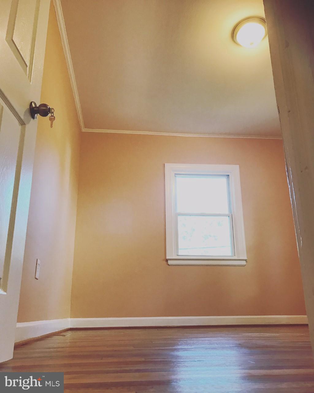 11803 Dewey Road Silver Spring, MD 20906 - Photo 22 of 23 Bedroom