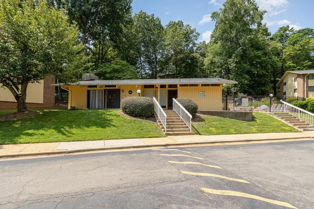 $1,250 | 1130 Schaub Drive, Unit C, Raleigh, NC 27606