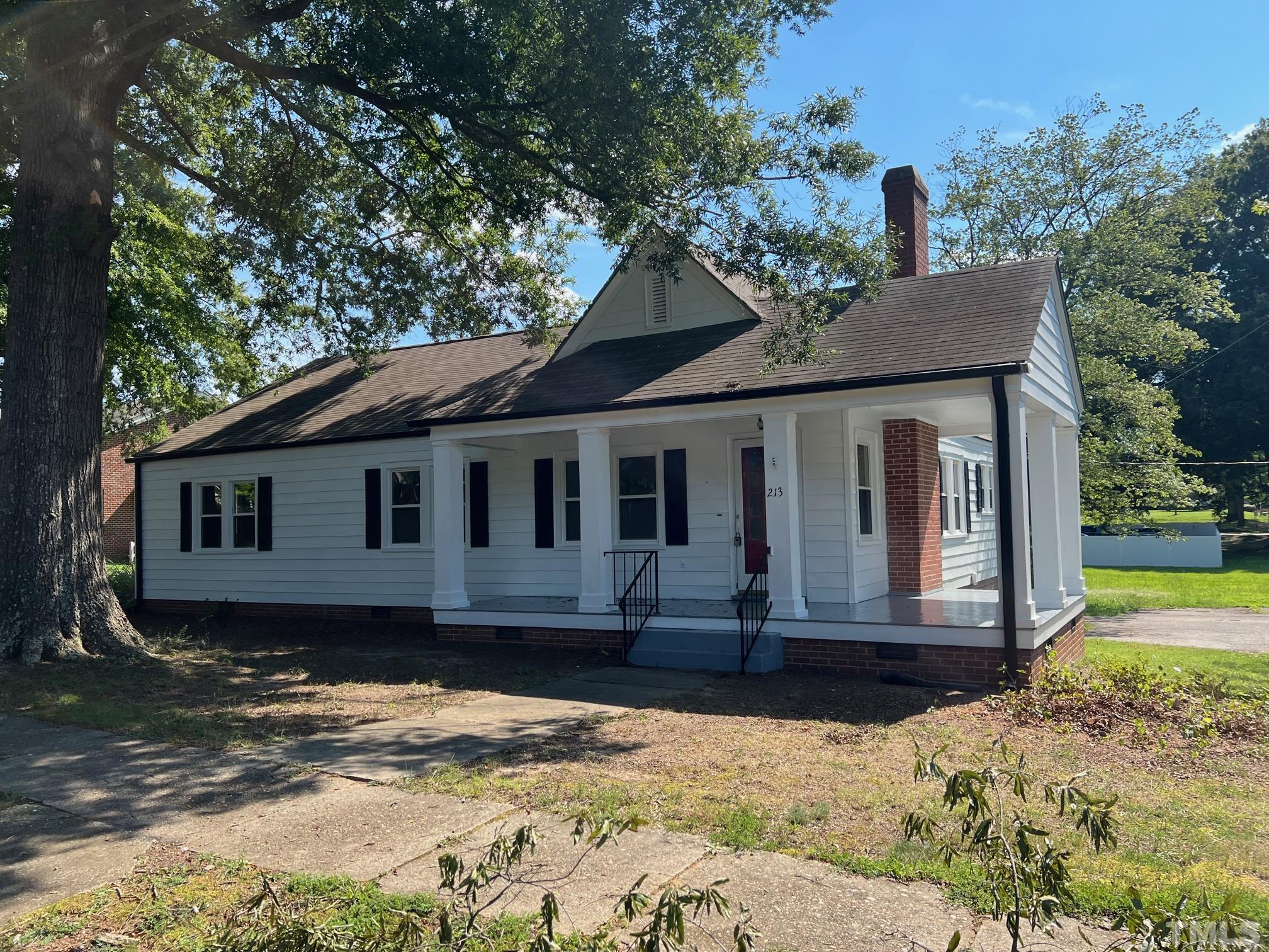 213 North Walnut Street, Spring Hope, NC 27882 Compass