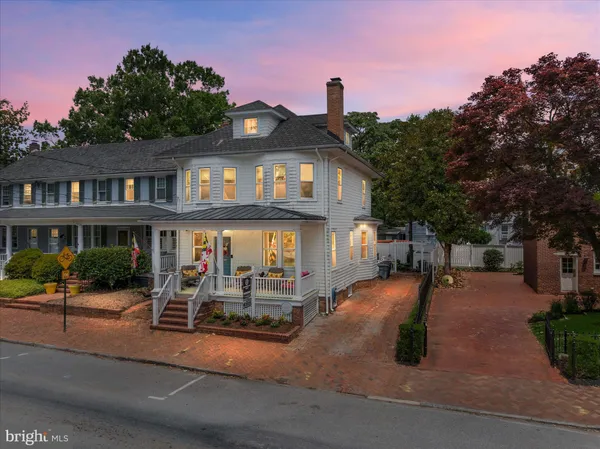 $2,950,000 | 238 King George Street, Annapolis, MD 21401