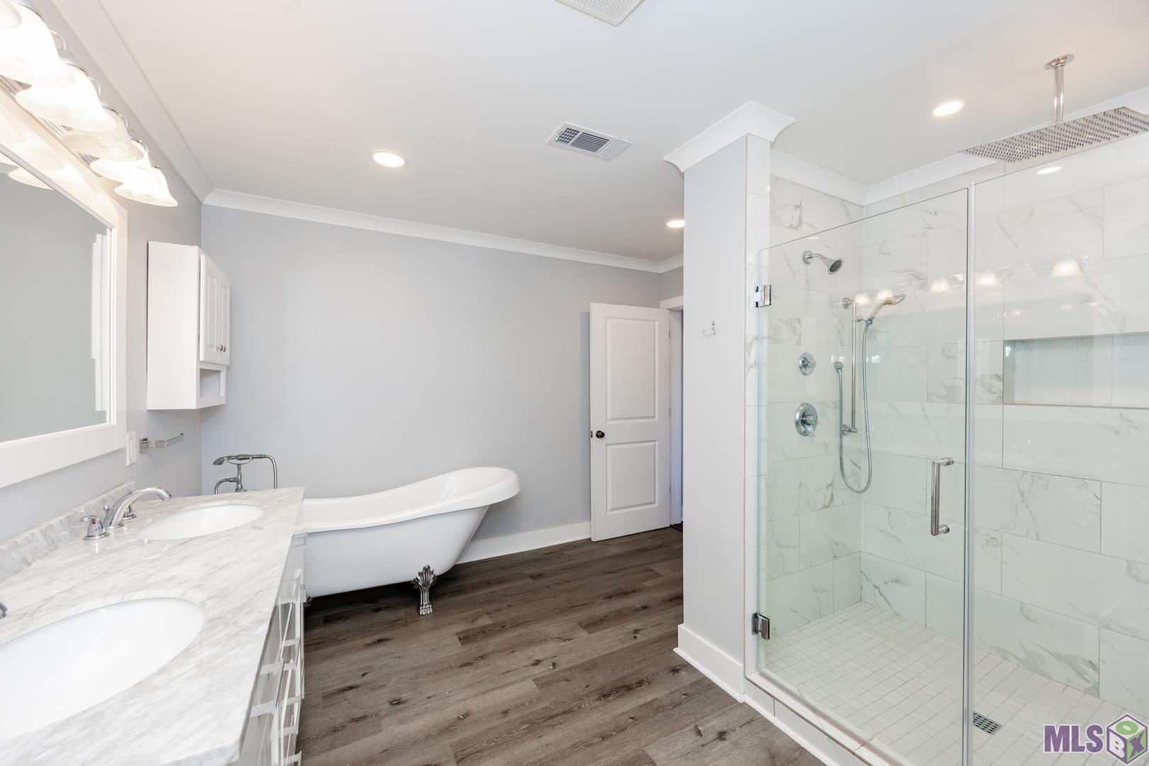 423 Avenue East Port Allen, LA 70767 - Photo 9 of 33
