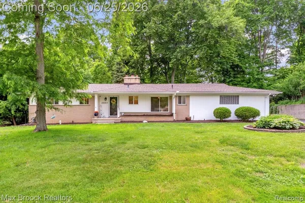 $345,000 | 28403 Peppermill Road, Farmington, MI 48331