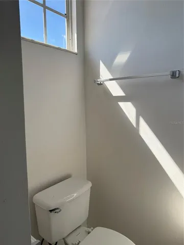 $2,000 | 5721 Bentgrass Drive, Unit 20202, Sarasota, FL 34235