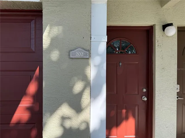 $2,000 | 5721 Bentgrass Drive, Unit 20202, Sarasota, FL 34235