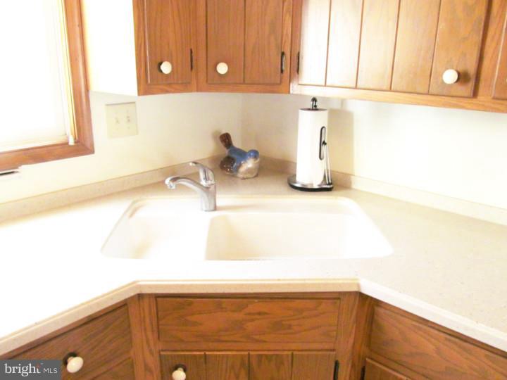 2925 Eagleville Road Eagleville, PA 19403 - Photo 13 of 25 Kitchen