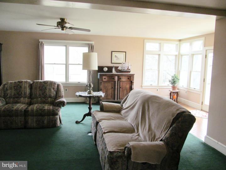 2925 Eagleville Road Eagleville, PA 19403 - Photo 9 of 25 Living Room
