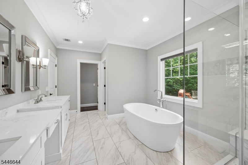 13 Rockage Road Warren, NJ 07059 - Photo 22 of 44 Gallery Image 22