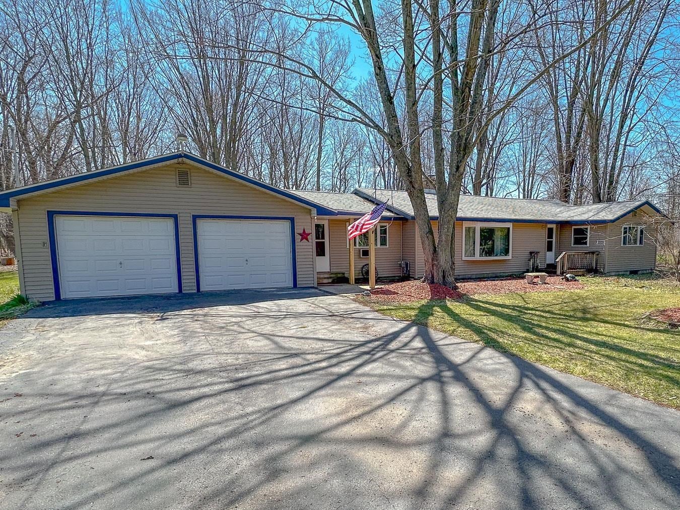 4121 West Shaffer Road Coleman, MI 48618 - Photo 1 of 36 Gallery Image 1