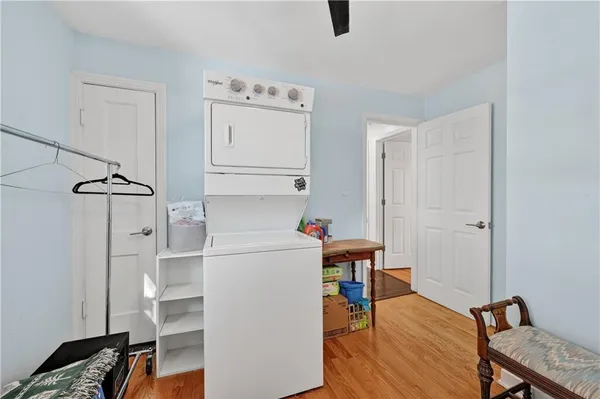 $320,000 | 19 Locust Lane, Upper St. Clair, PA 15241