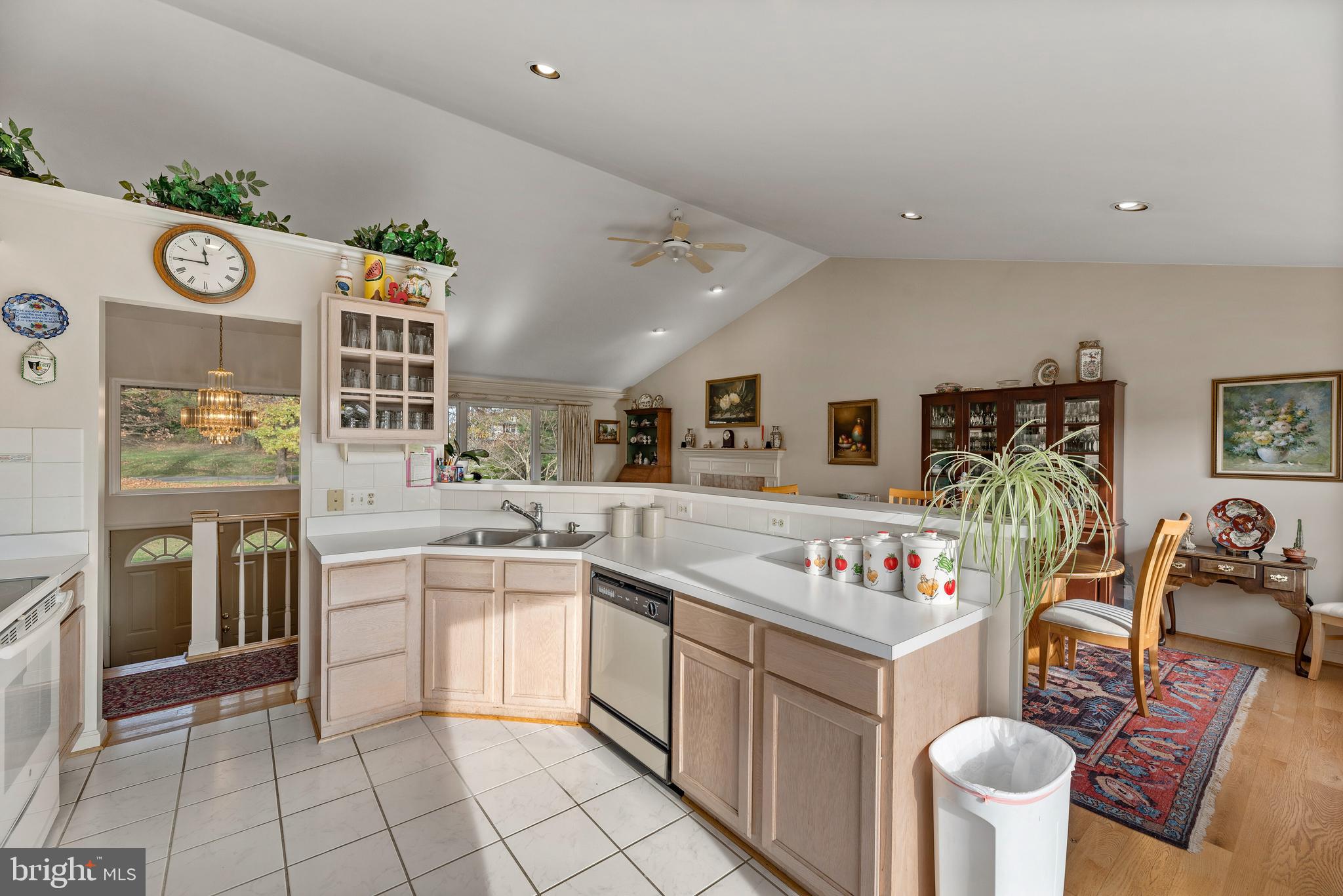 4930 Damascus Road Gaithersburg, MD 20882 - Photo 14 of 52 Cathedral Ceiling w/Open Feel