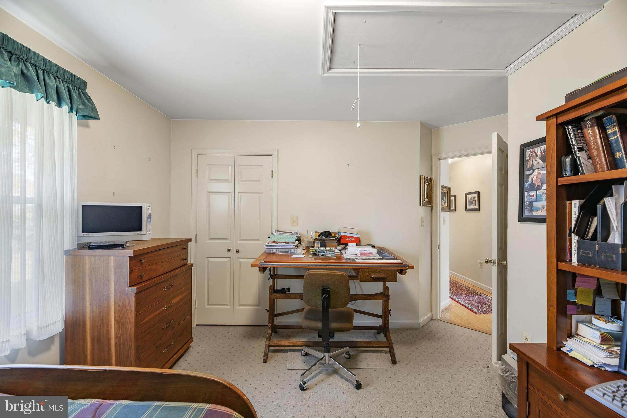 4930 Damascus Road Gaithersburg, MD 20882 - Photo 24 of 52 Bedroom 2