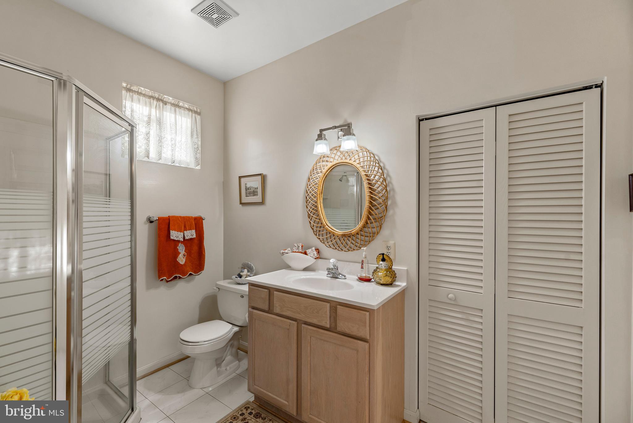 4930 Damascus Road Gaithersburg, MD 20882 - Photo 37 of 52 3rd Full Bath