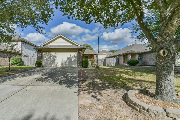 $1,800 | 1609 Peach Dale Court, Conroe, TX 77301