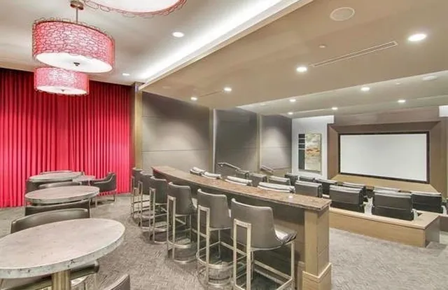 a view of a livingroom with furniture