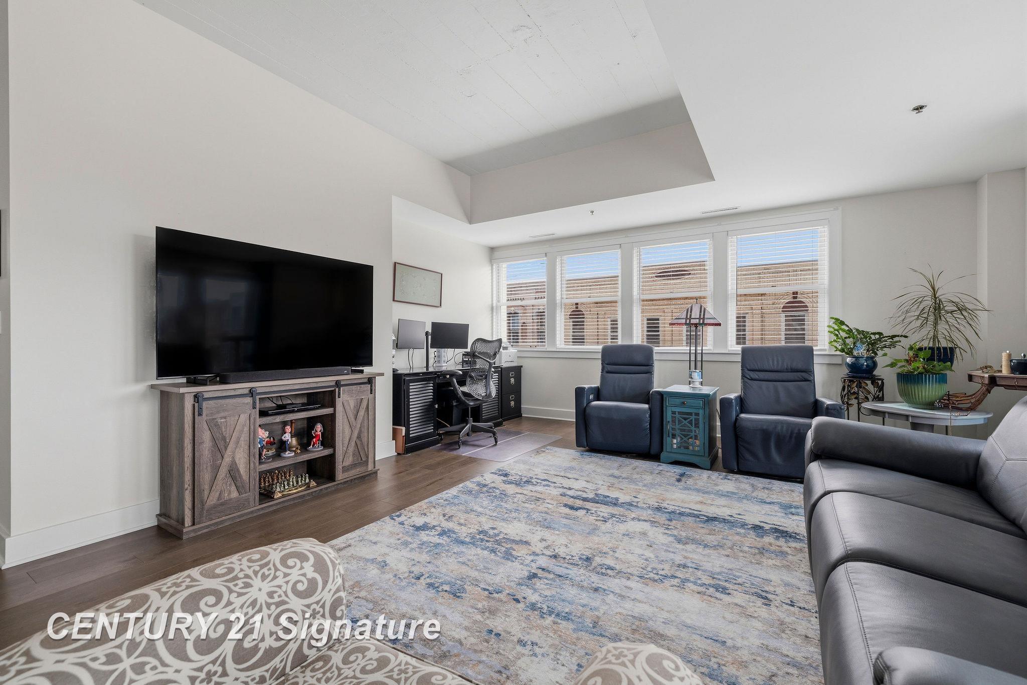 225 Jennison Place Bay City, MI 48708 - Photo 9 of 61