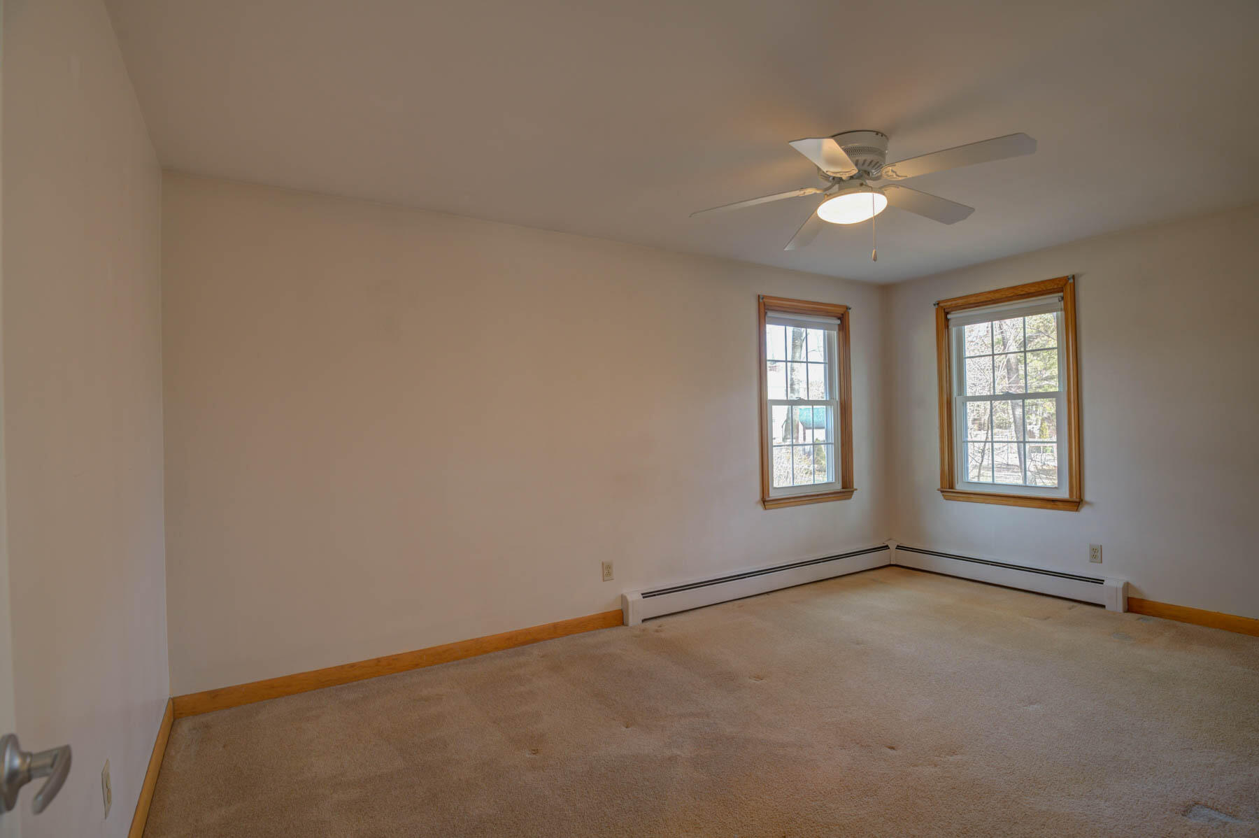 8 Ridgewood Circle Kennebunk, ME 04043 - Photo 15 of 42 pic-27