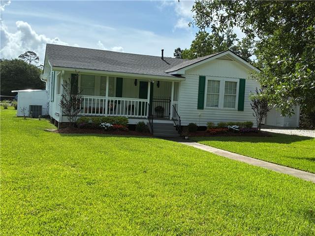 225 Magnolia Street Mandeville, LA 70448 - Photo 1 of 21