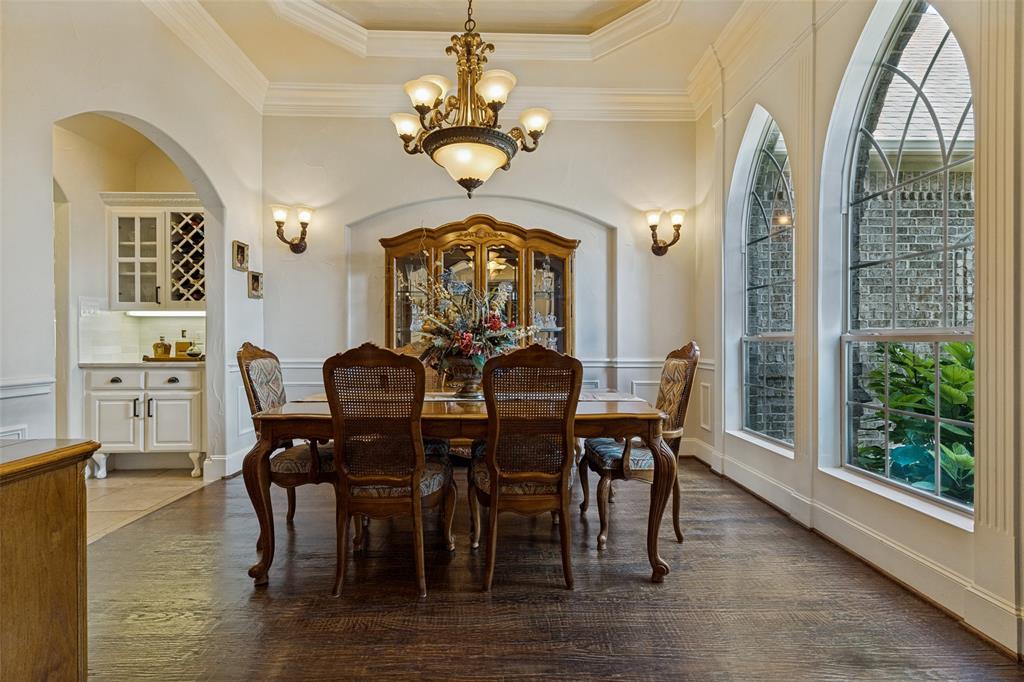 229 Arbor Lane Haslet, TX 76052 - Photo 4 of 34 Dining area