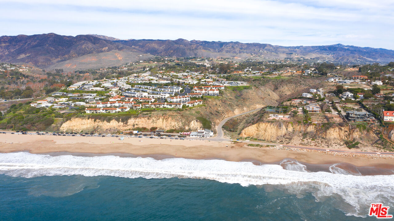 29500 Heathercliff Road, Unit 70 Malibu, CA 90265 - Photo 33 of 38 a view of city and mountain