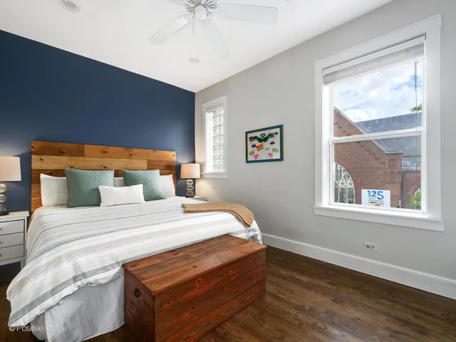 $495,000 | 3903 North Seeley Avenue, Unit 3, Chicago, IL 60618