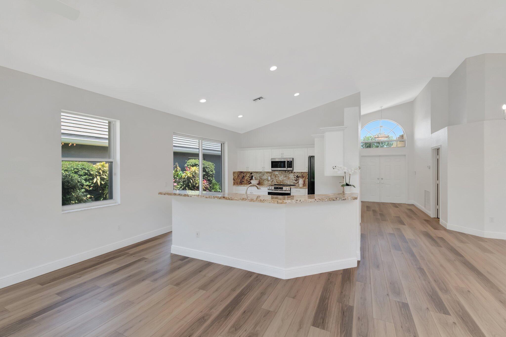 7575 Doubleton Drive Delray Beach, FL 33446 - Photo 11 of 47 Kitchen