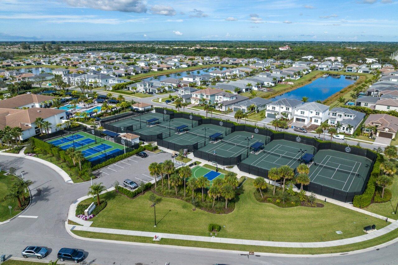 7575 Doubleton Drive Delray Beach, FL 33446 - Photo 42 of 47 Tennis/Pickle ball