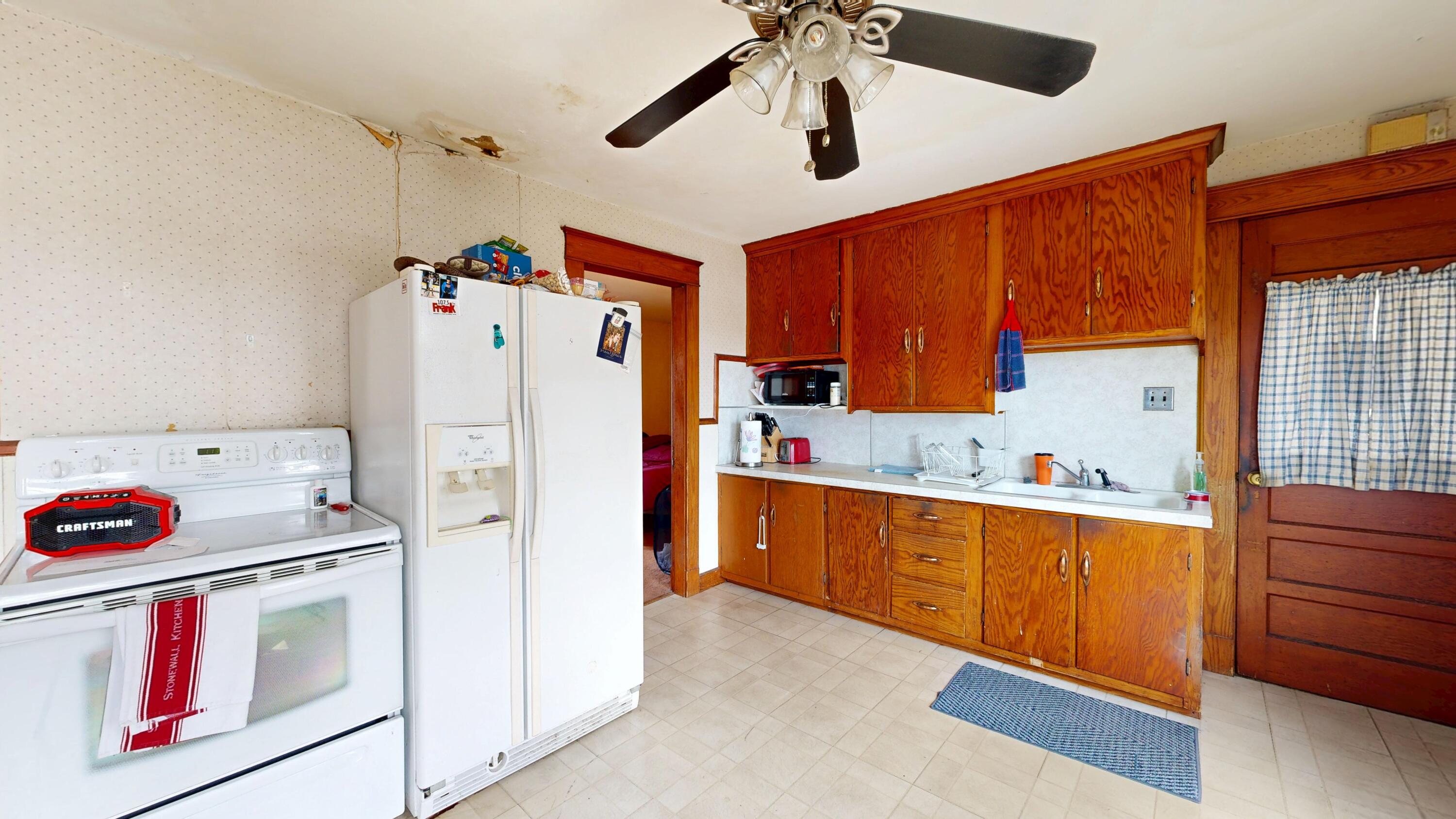 23 Eaton Street Lewiston, ME 04240 - Photo 24 of 40 2nd floor kitchen