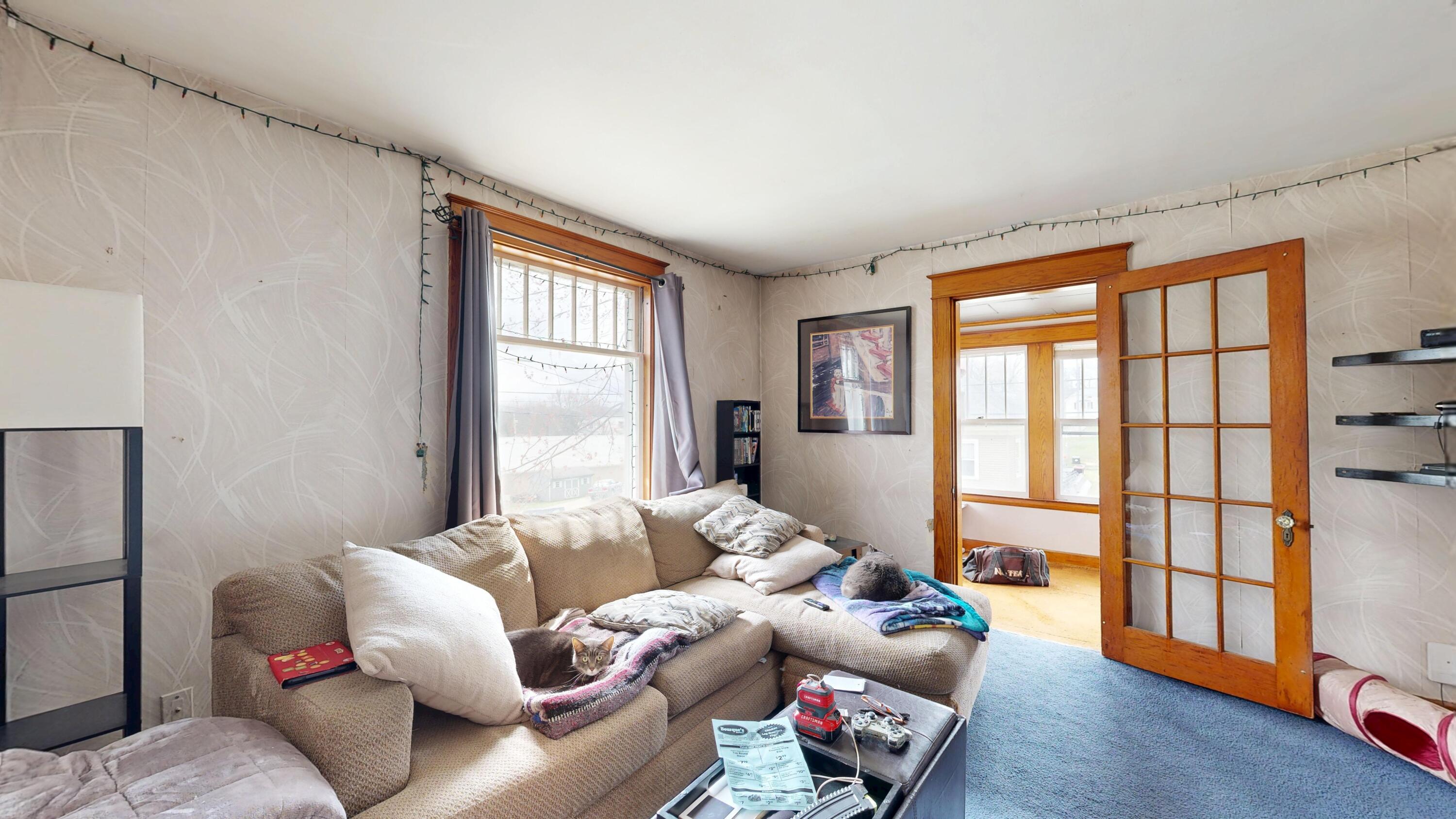 23 Eaton Street Lewiston, ME 04240 - Photo 26 of 40 2nd floor living room