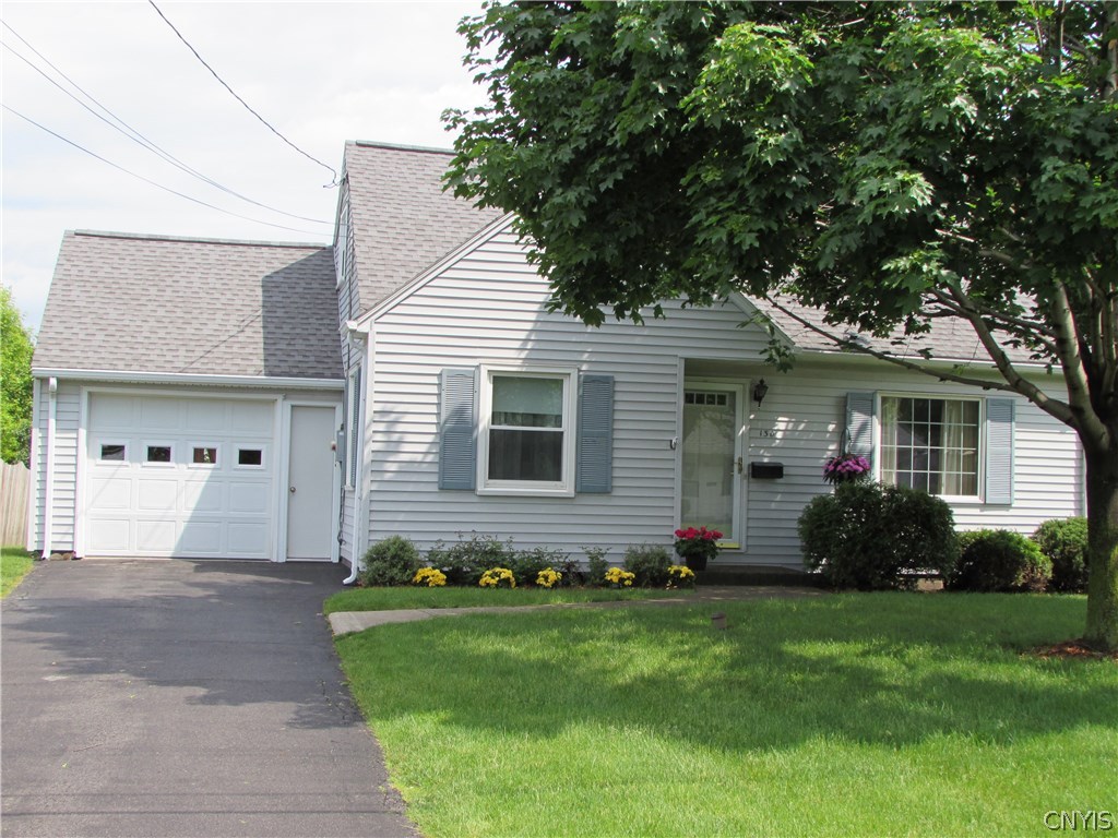 130 Castle Road Clay, NY 13212 - Photo 1 of 1 Gallery Image 1