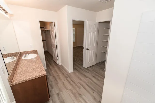 $2,100 | 1014 Cascadera Court, Richmond, TX 77406