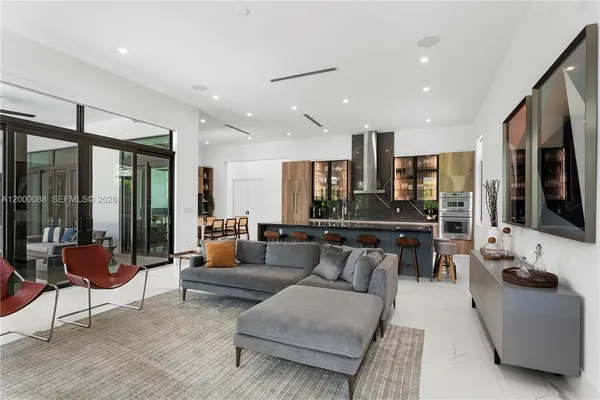 $2,860,000 | 10251 Southwest 136th Street, Miami, FL 33176