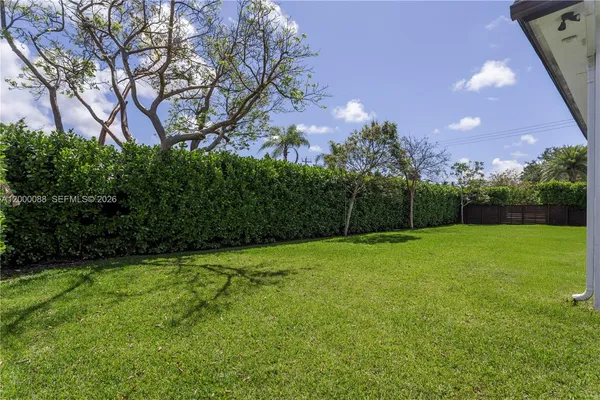 $2,860,000 | 10251 Southwest 136th Street, Miami, FL 33176