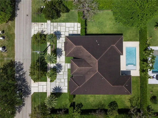 $2,860,000 | 10251 Southwest 136th Street, Miami, FL 33176