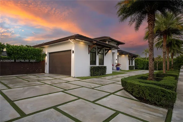 $2,860,000 | 10251 Southwest 136th Street, Miami, FL 33176