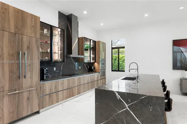 $2,860,000 | 10251 Southwest 136th Street, Miami, FL 33176