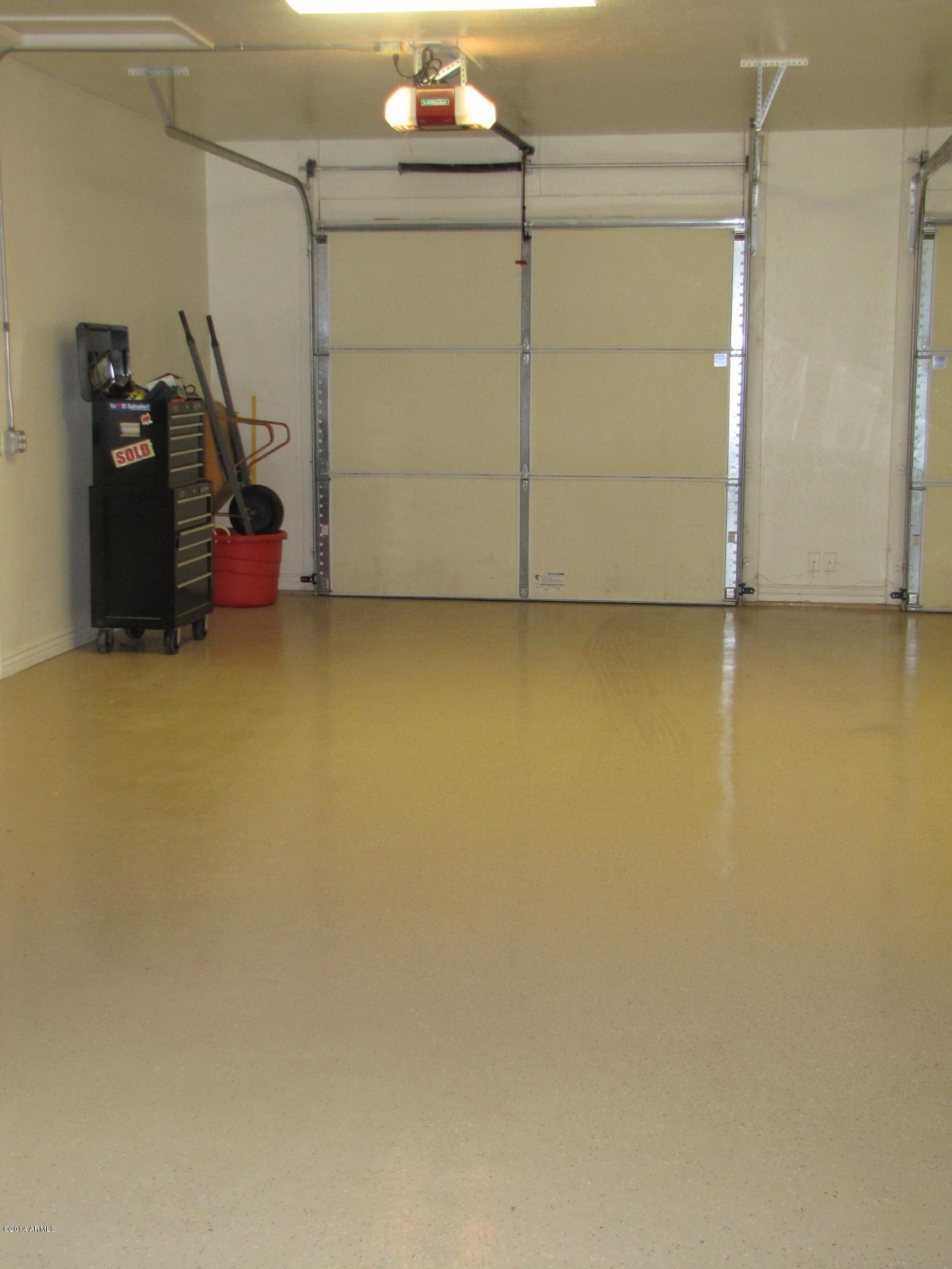 3578 East Redfield Road Gilbert, AZ 85234 - Photo 79 of 127 garage1