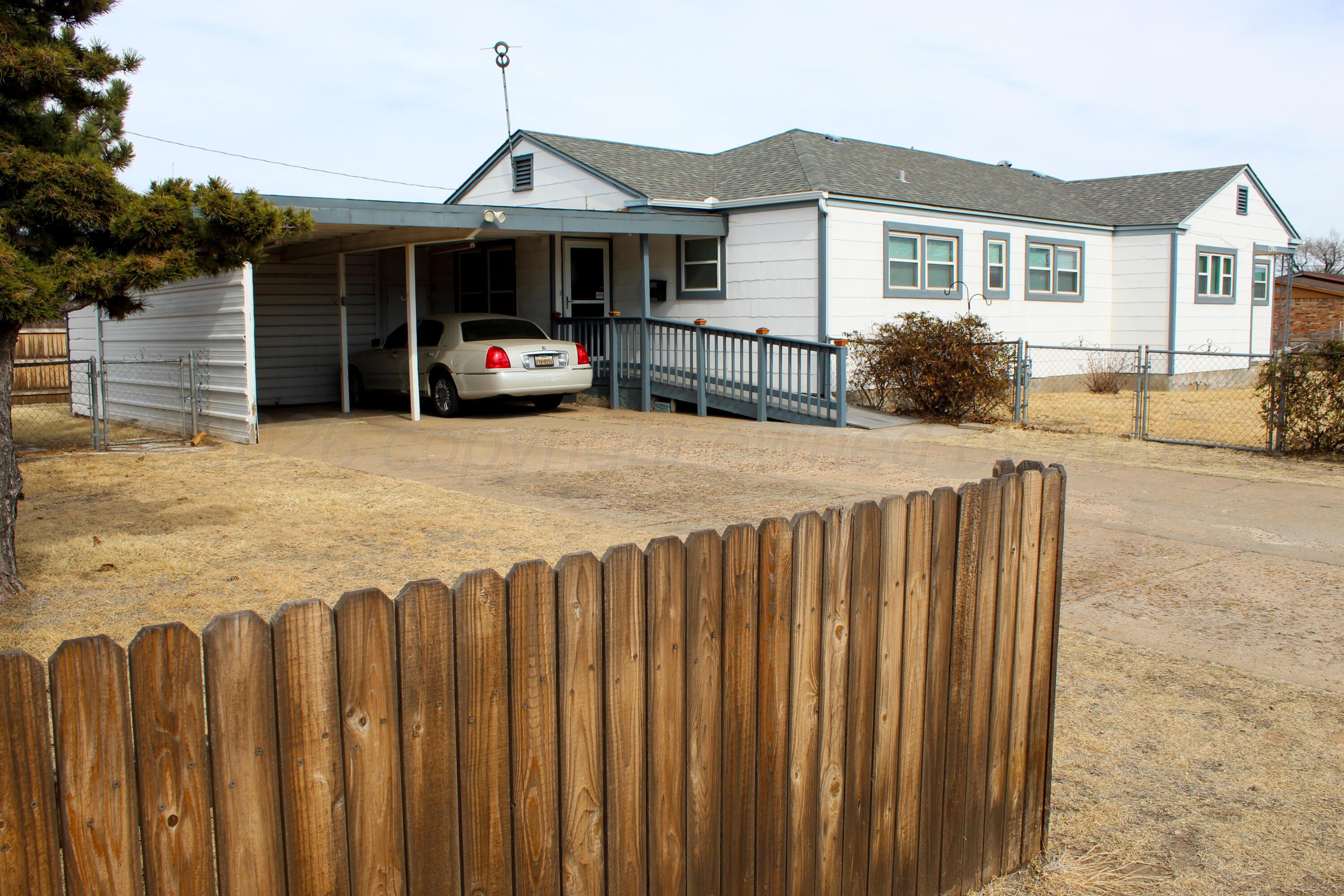 1301 Yows Street Borger, TX 79007 - Photo 5 of 39 Photo Feb 11 2026, 2 17 11 AM
