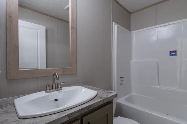 $98,999 | 78 Ethans Way, Bennington, VT 05201