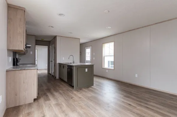 $98,999 | 78 Ethans Way, Bennington, VT 05201